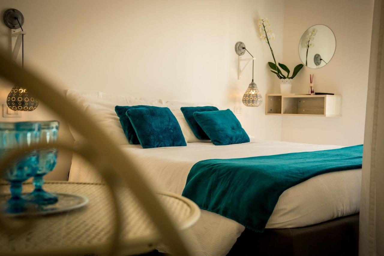 Deluxe Double Room with Balcony,1033542716:JPEG